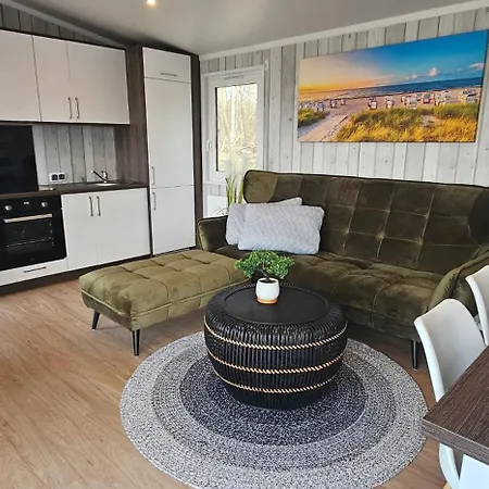 펜션 Mobilheim Marine Glueck Im Yachthafen