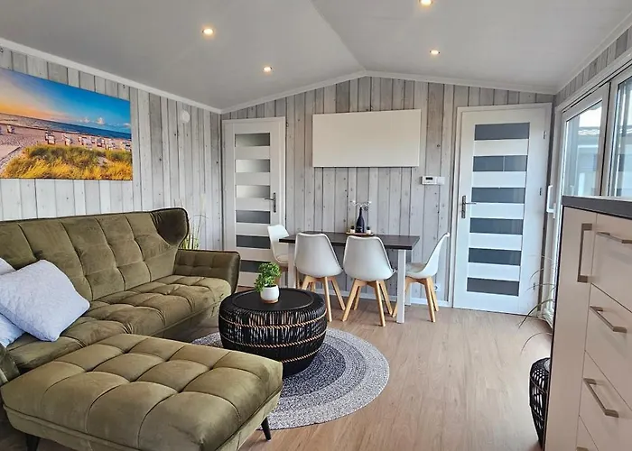 度假居 Mobilheim Marine Glueck Im Yachthafen 佩讷明德