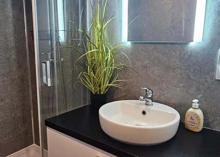 Mobilheim Marine Glueck Im Yachthafen 度假居 佩讷明德